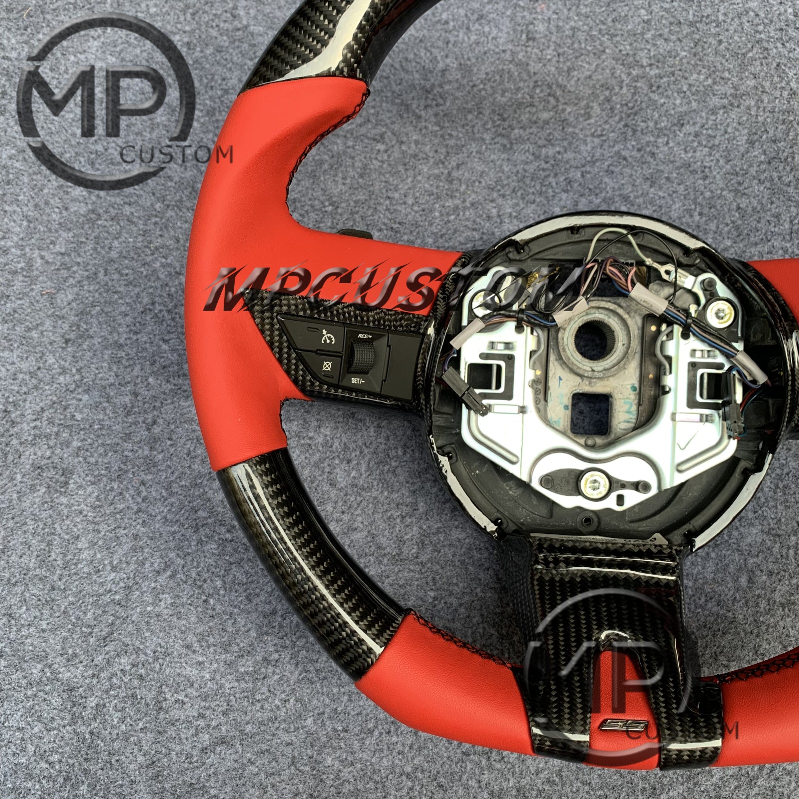 MP Custom Hot Sale Real Carbon Fiber Steering Wheel for Camaro 2010-2011
